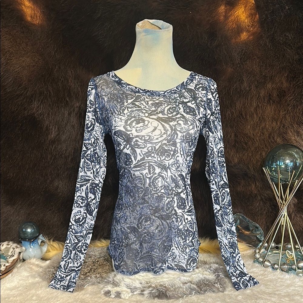 Karen Kane top M (UBUP2)